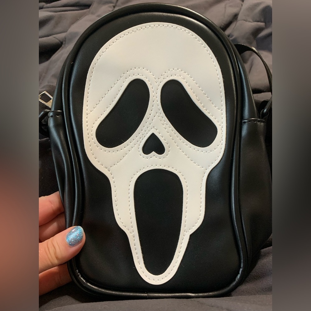 Scream Bag - image 5